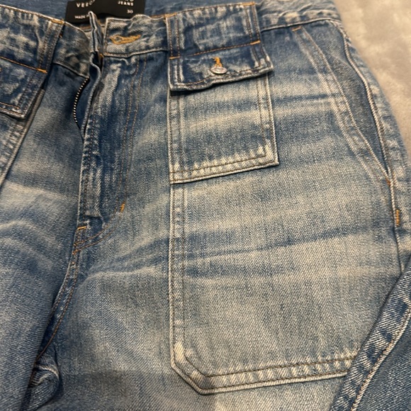 Veronica Beard stonewashed flared jeans - Picture 7 of 10